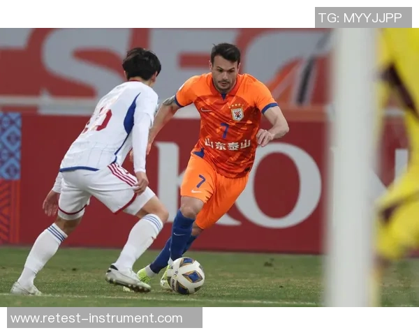 山东鲁能与奥克兰激战正酣赛果揭晓球迷热议精彩瞬间